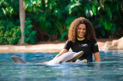 Discovery Cove® Ultimate Package with Free Parking