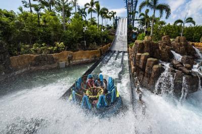 SeaWorld Parks Ultimate Ticket with 3 x All Day Dine